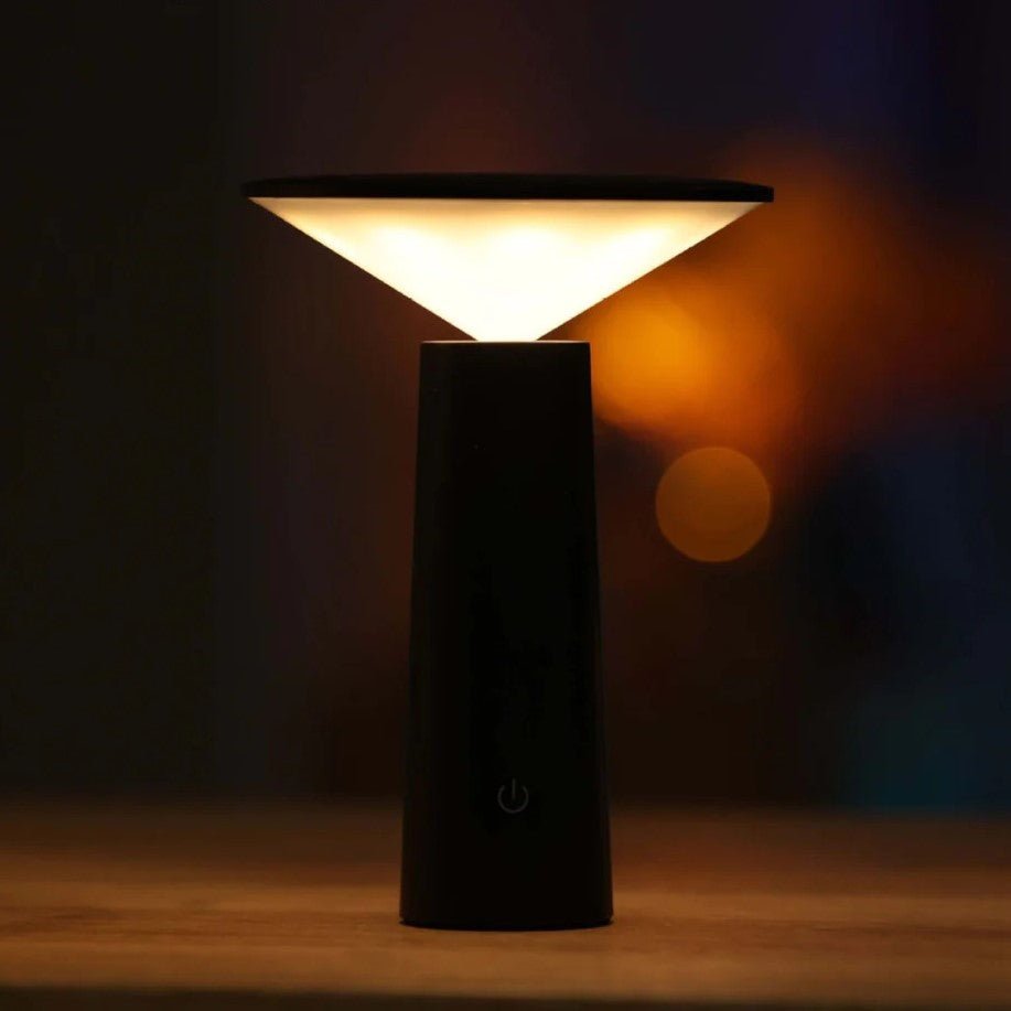 Nimbus Schwenkbare Tischlampe